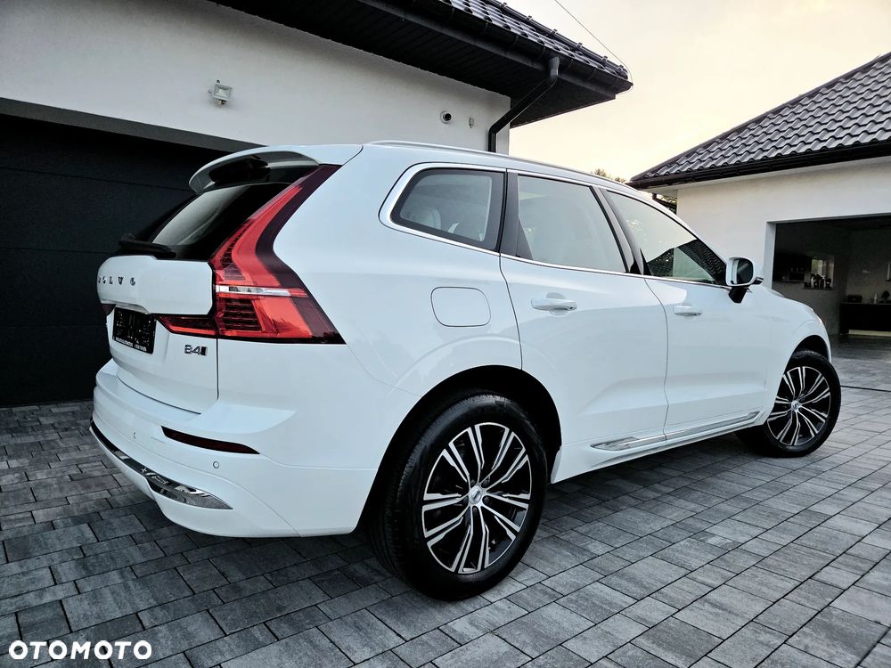 Volvo XC 60 B4 D AWD Inscription - 11