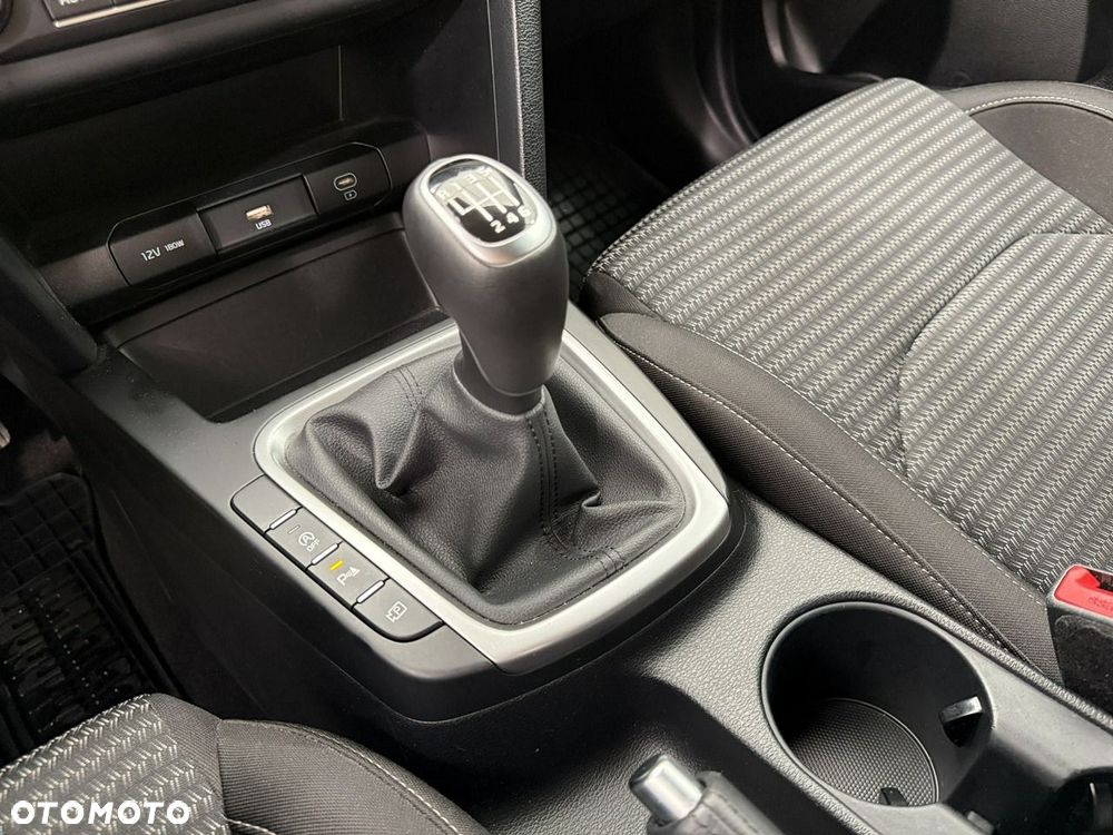 Kia Ceed - 19