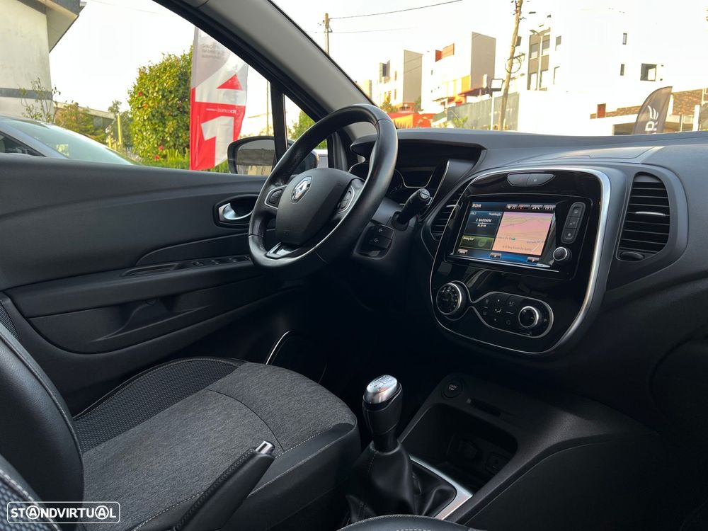 Renault Captur 0.9 TCE Exclusive - 21