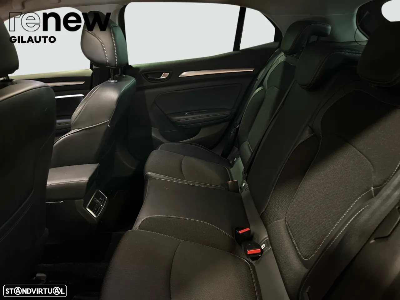 Renault Mégane 1.5 Blue dCi Techno - 13