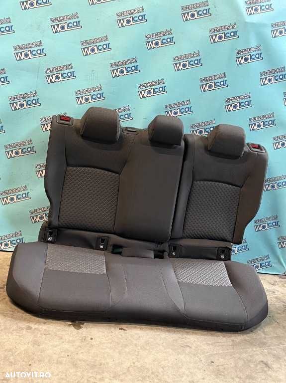 Interior Toyota CH-R 2019 - 2