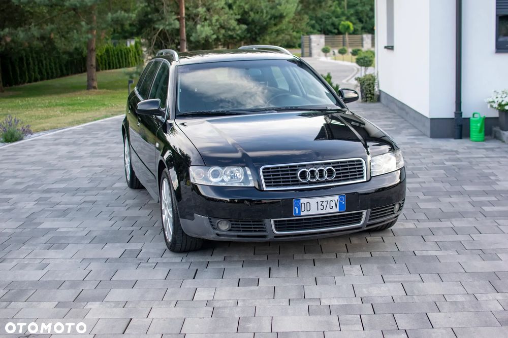 Audi A4 Avant - 22