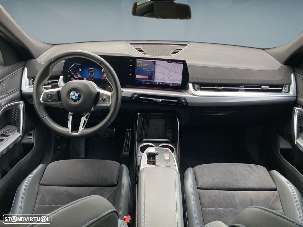 BMW X2 18 d sDrive Auto Pack M - 4