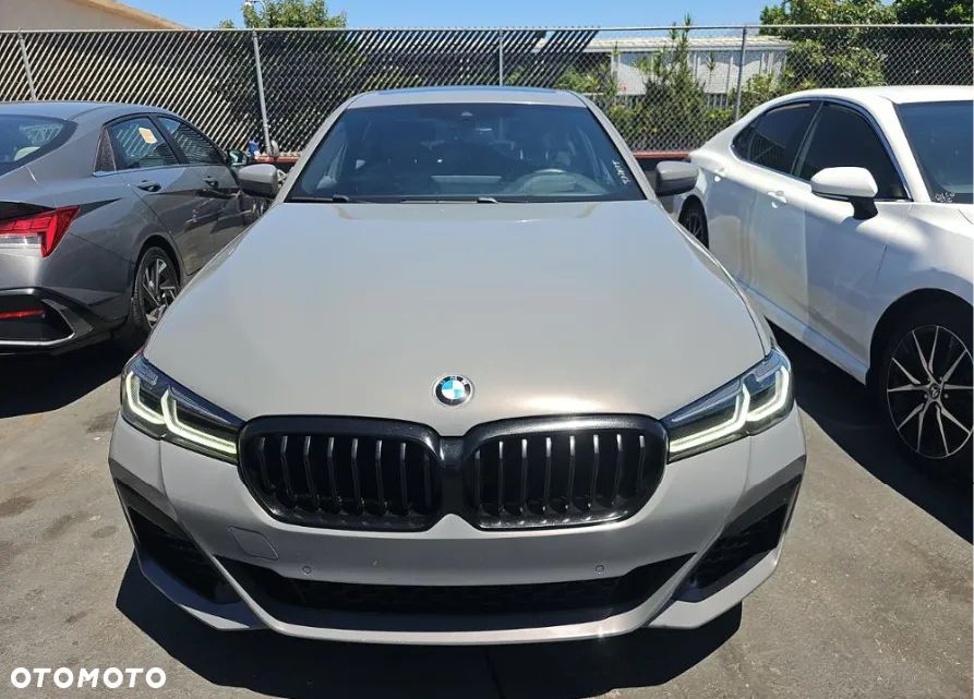 BMW Seria 5 540i xDrive M Sport Edition - 2