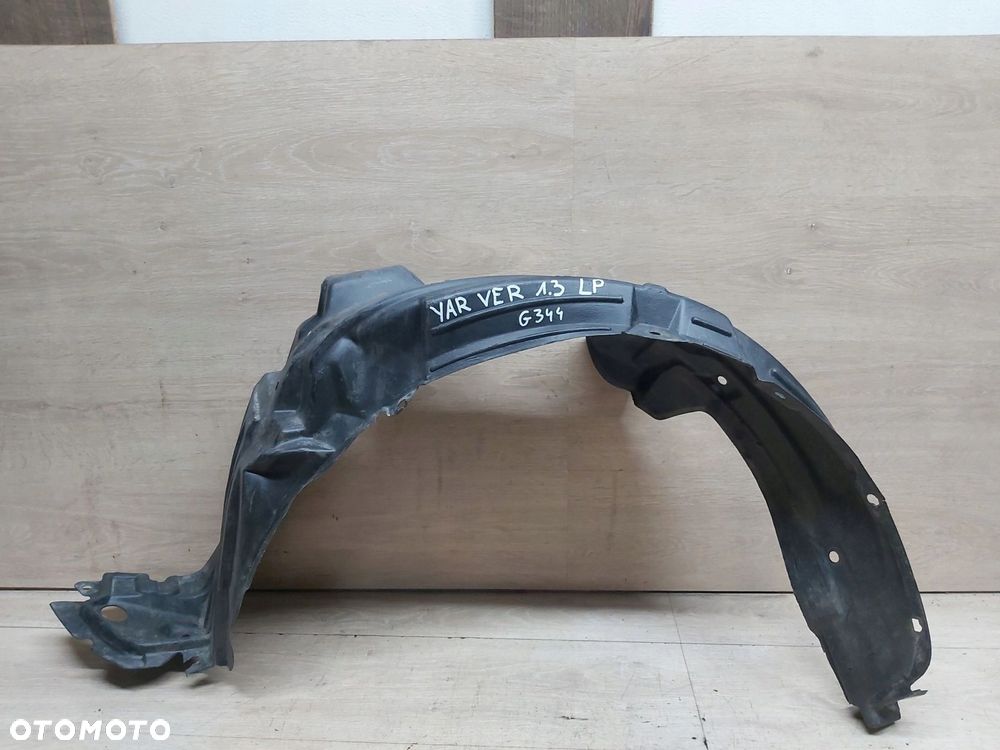 Toyota Yaris Verso nadkole lewy przód 53876-52030 - 1