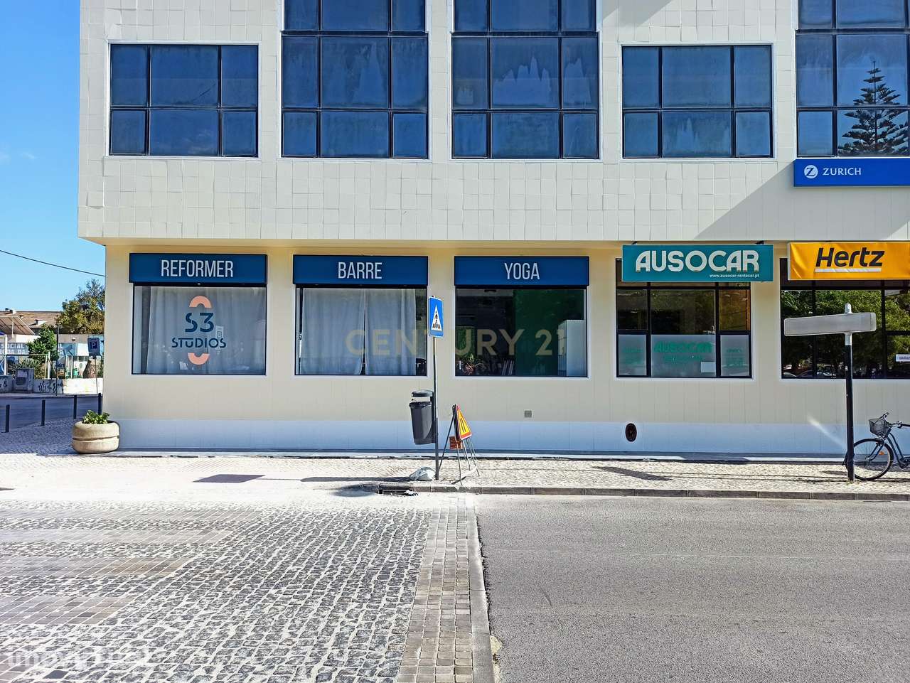Loja com rendimento para investidores, em plena Avenida Luisa Todi - Grande imagem: 5/14