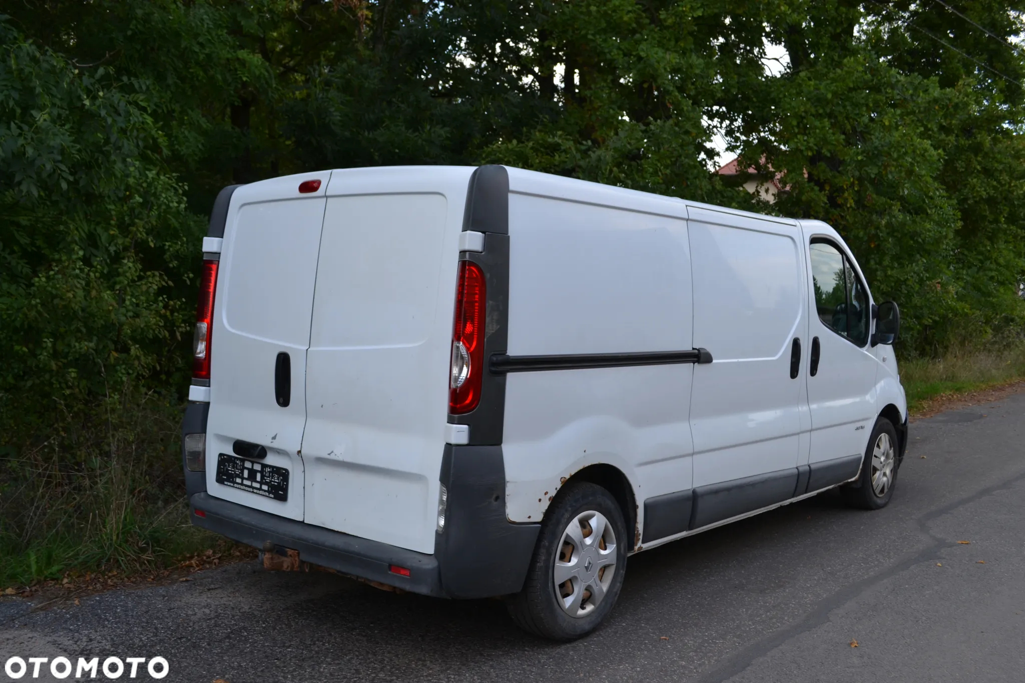 Renault TRAFIC - 8