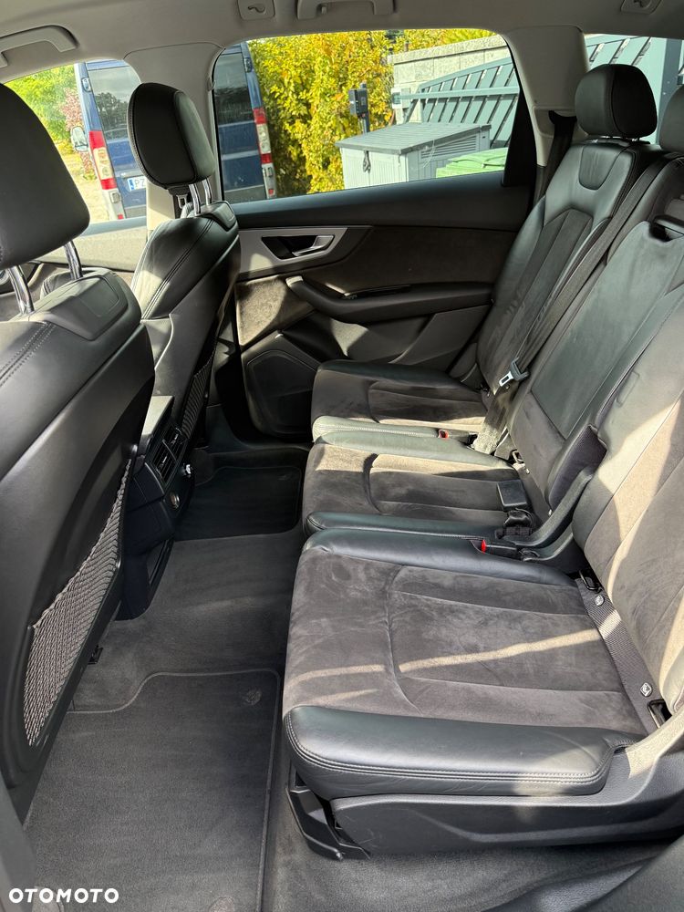 Audi Q7 3.0 TDI ultra Quattro Tiptr - 33