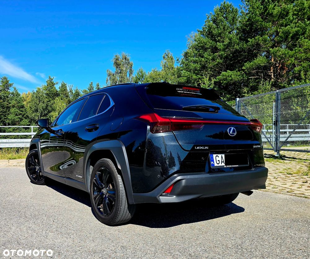 Lexus UX 250h GPF F Impression 2WD - 3