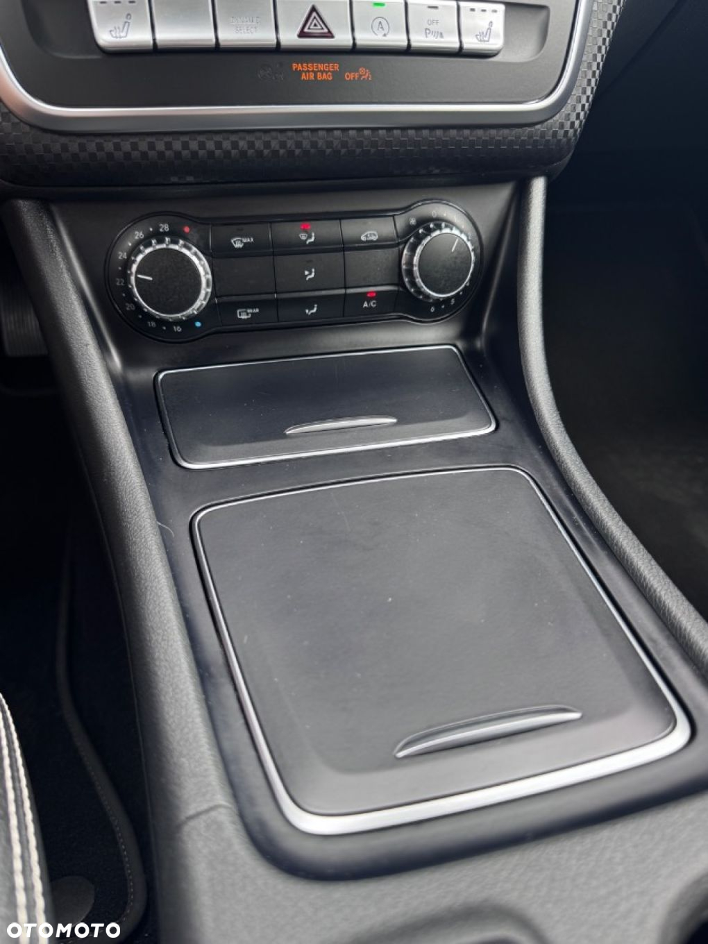 Mercedes-Benz Klasa A 180 CDI 7G-DCT AMG Line - 29