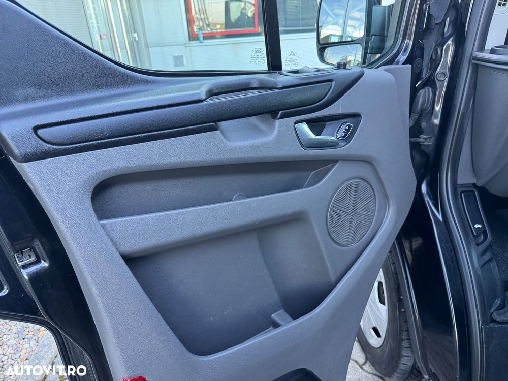 Ford Transit Custom L2H1 PKW VA Trend - 17