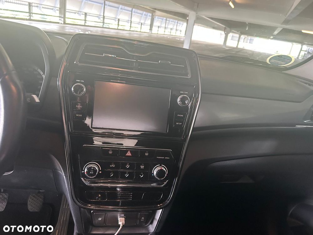 SsangYong/KGM Tivoli 1.5 T-GDI Amber - 13