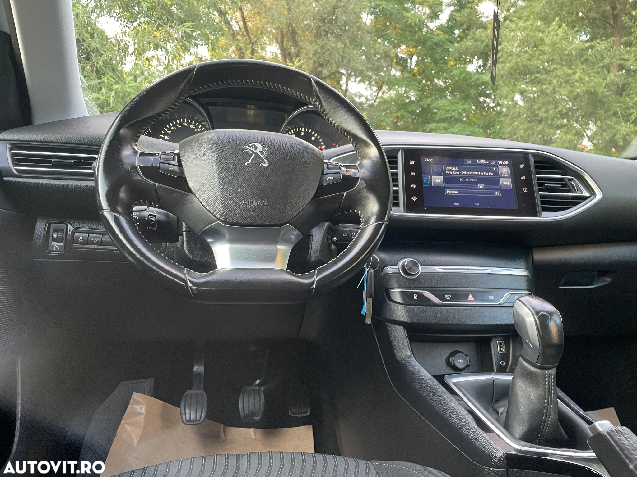 Peugeot 308 e-HDi FAP 115 Stop&Start Access - 19