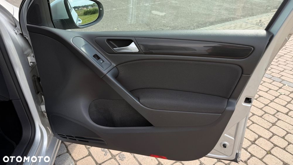 Volkswagen Golf 1.6 Highline - 9