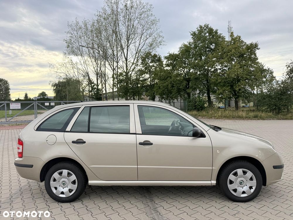 Skoda Fabia 1.4 16V Combi Comfort - 16
