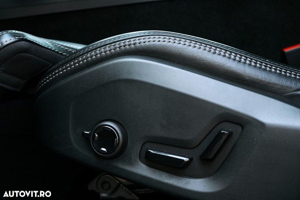 Volvo XC 60 - 32