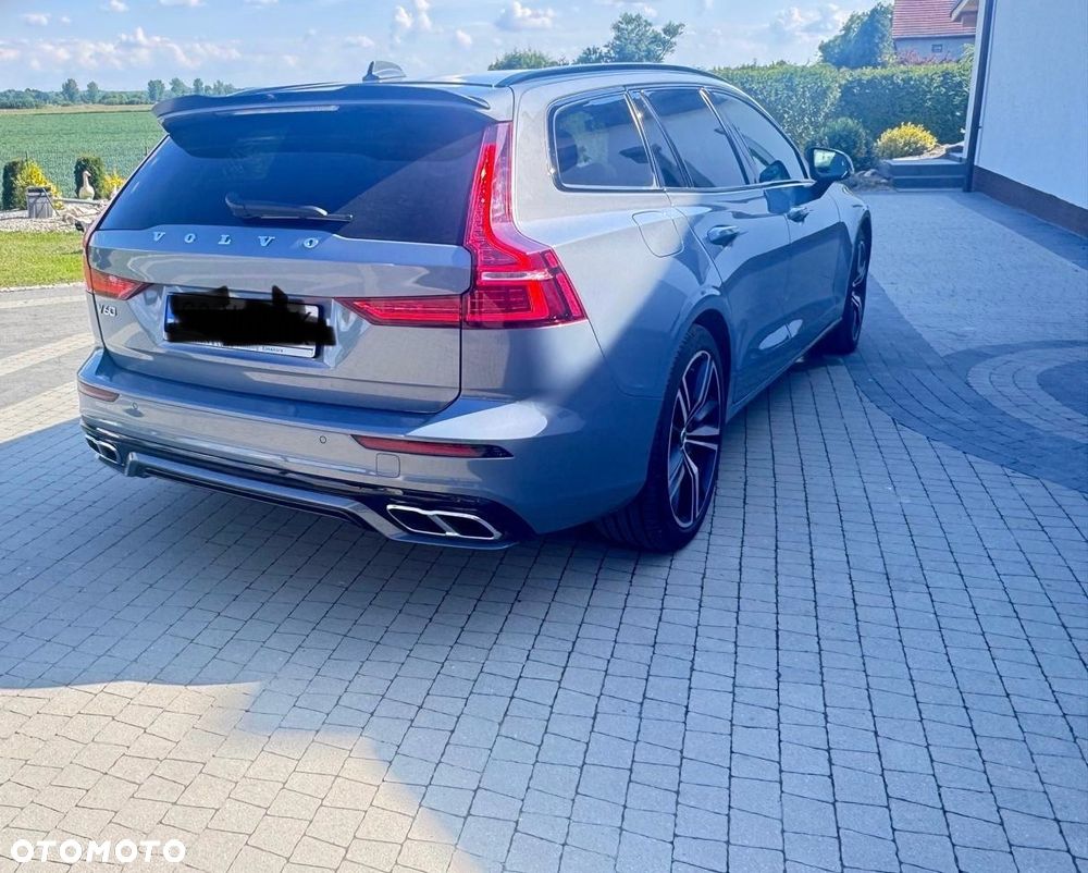 Volvo V60 T6 AWD Recharge Core - 3