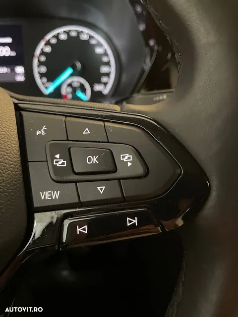 Ford Tourneo Connect 2.0L EcoBlue LWB Titanium - 28