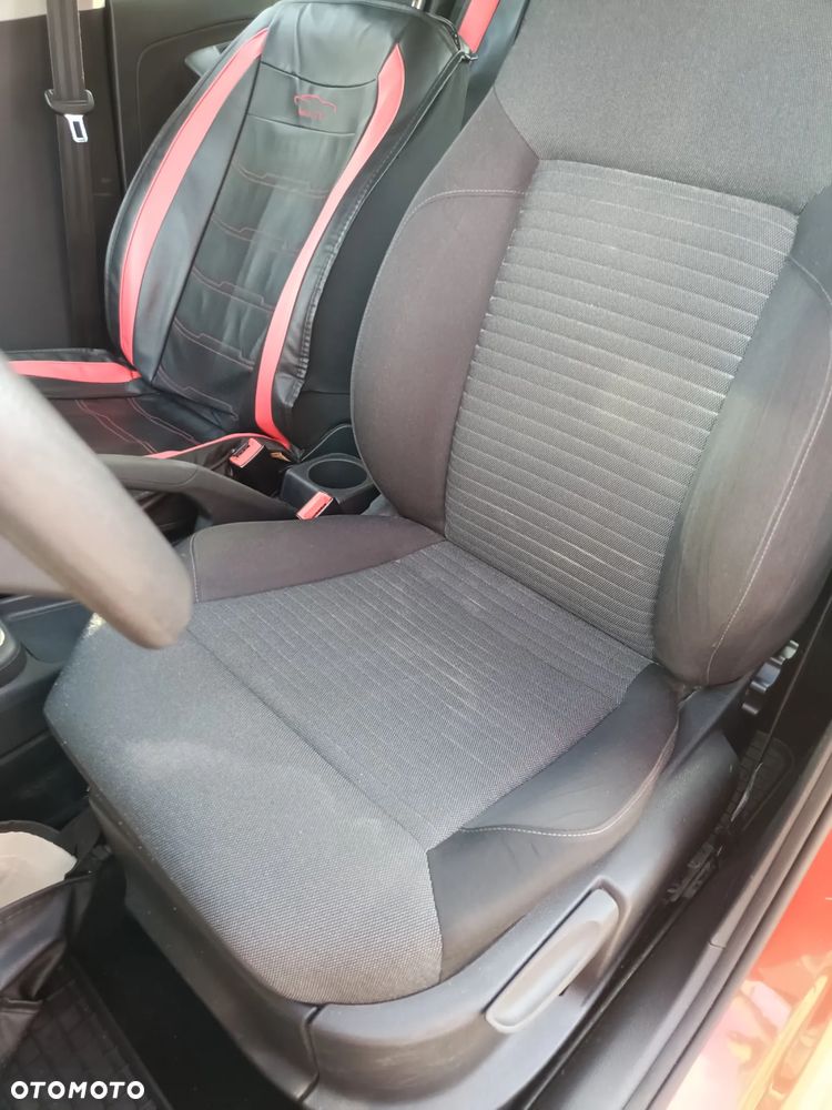 Volkswagen Polo 1.2 12V Comfortline - 11
