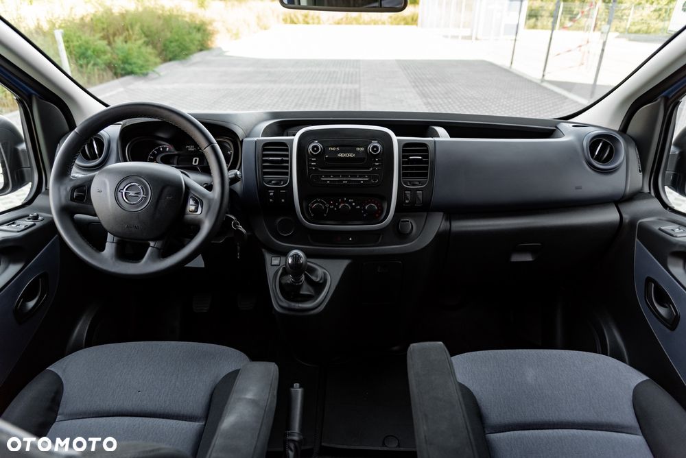 Opel Vivaro - 29