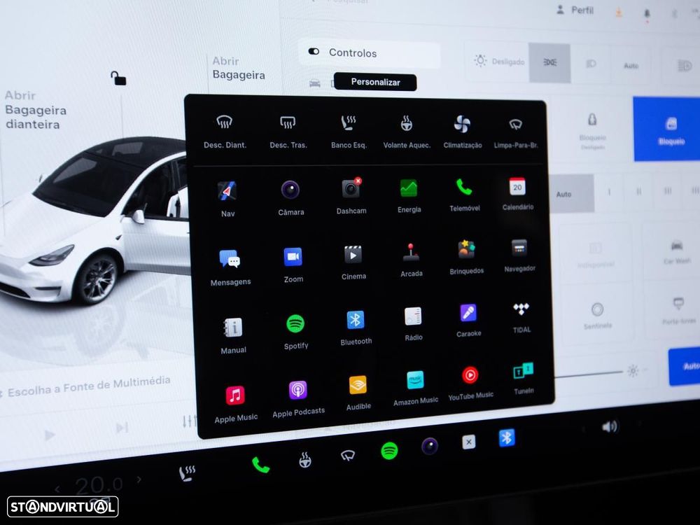 Tesla Model Y Long Range Dual Motor AWD - 27