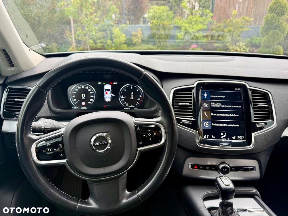 Volvo XC 90 D5 AWD Geartronic Momentum - 10