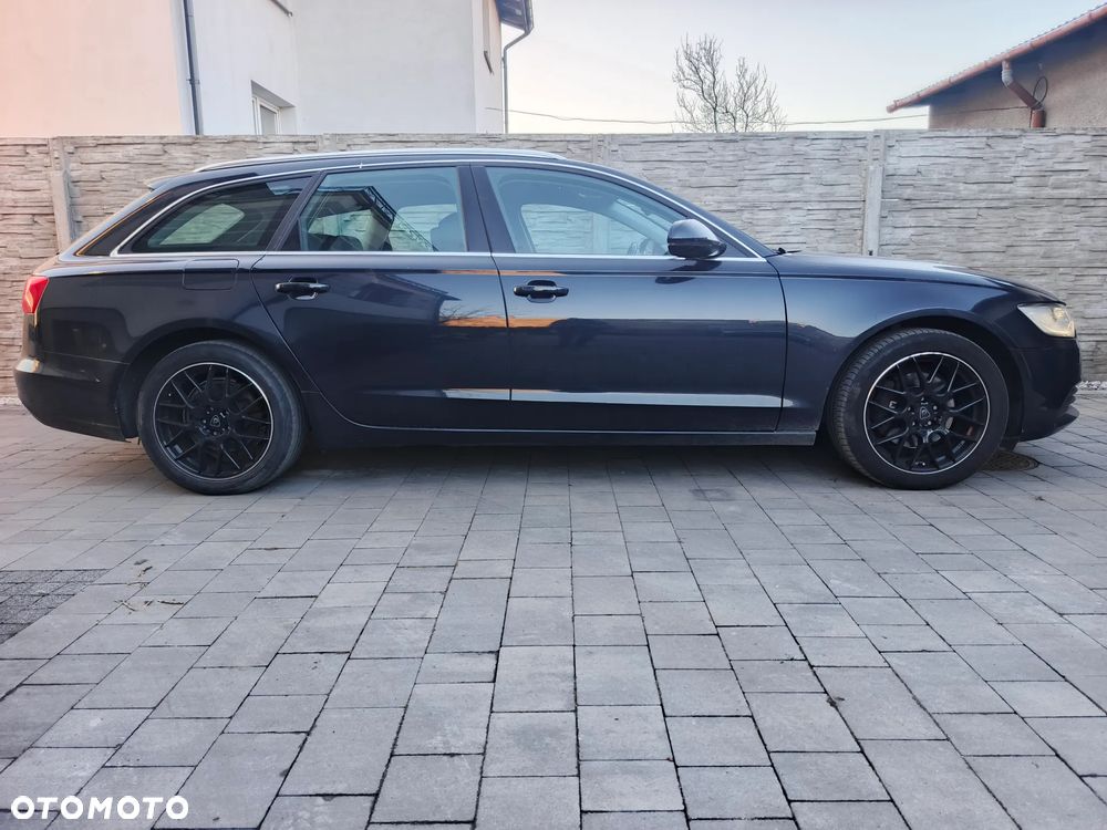 Audi A6 Avant - 33