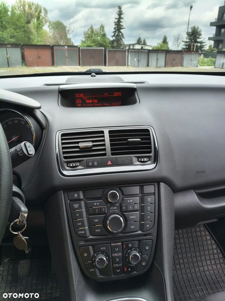 Opel Meriva - 15
