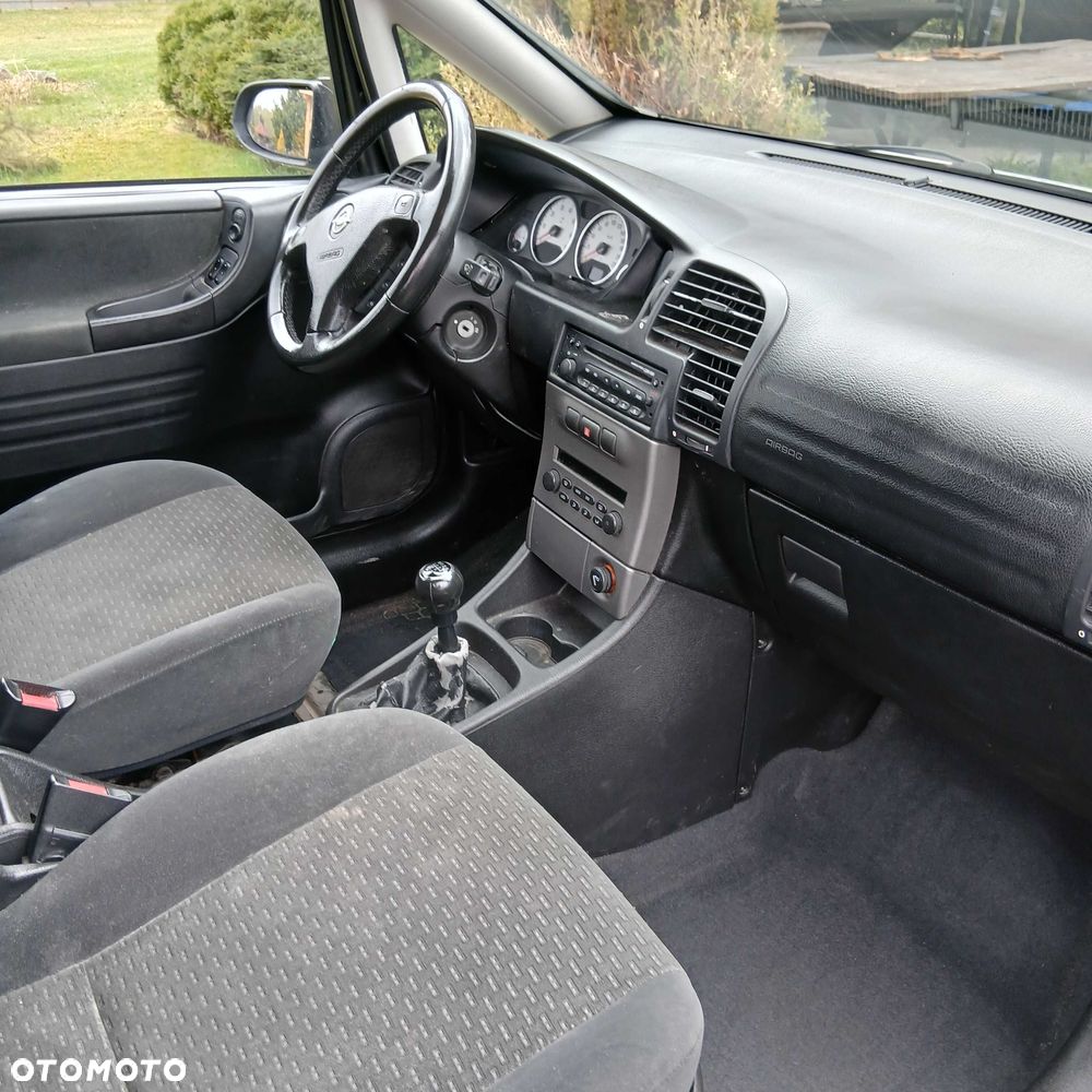 Opel Zafira - 6
