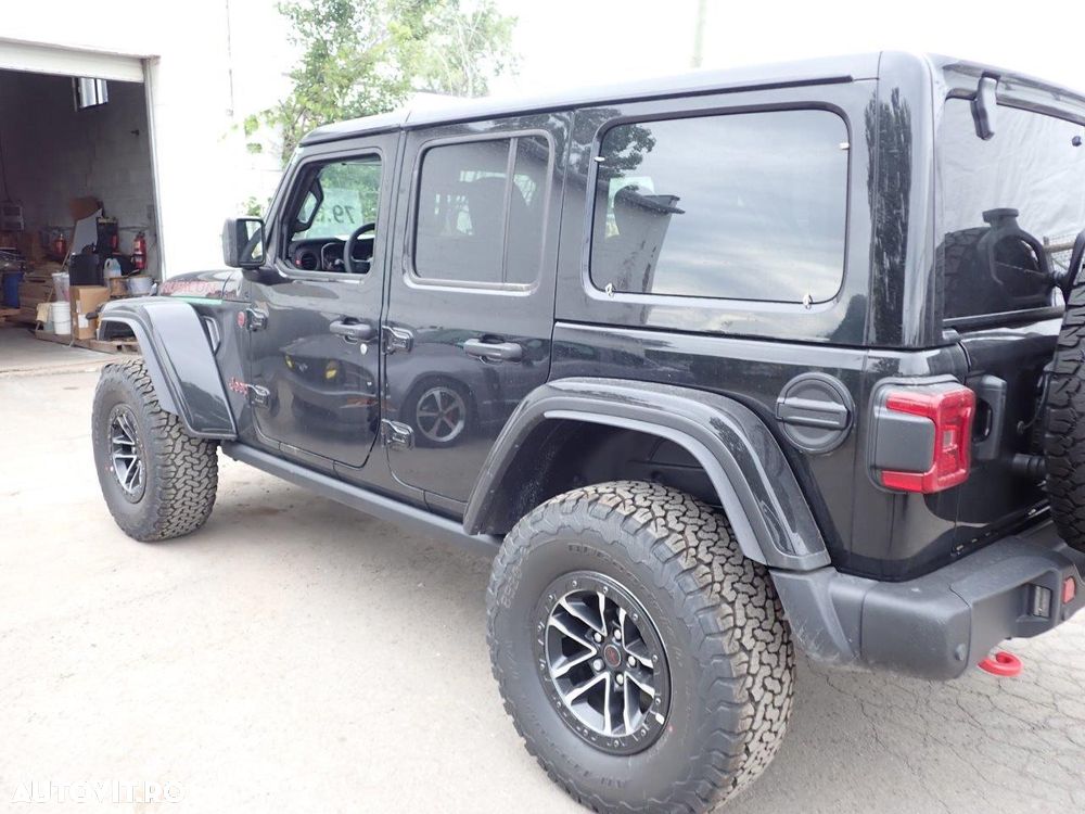 Jeep Wrangler - 4