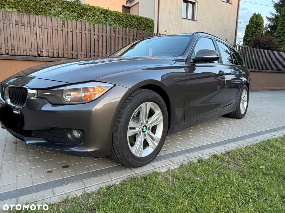 BMW Seria 3 318d - 20