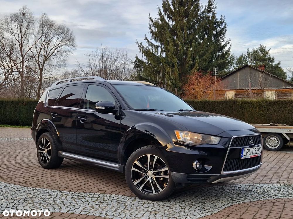 Mitsubishi Outlander - 23