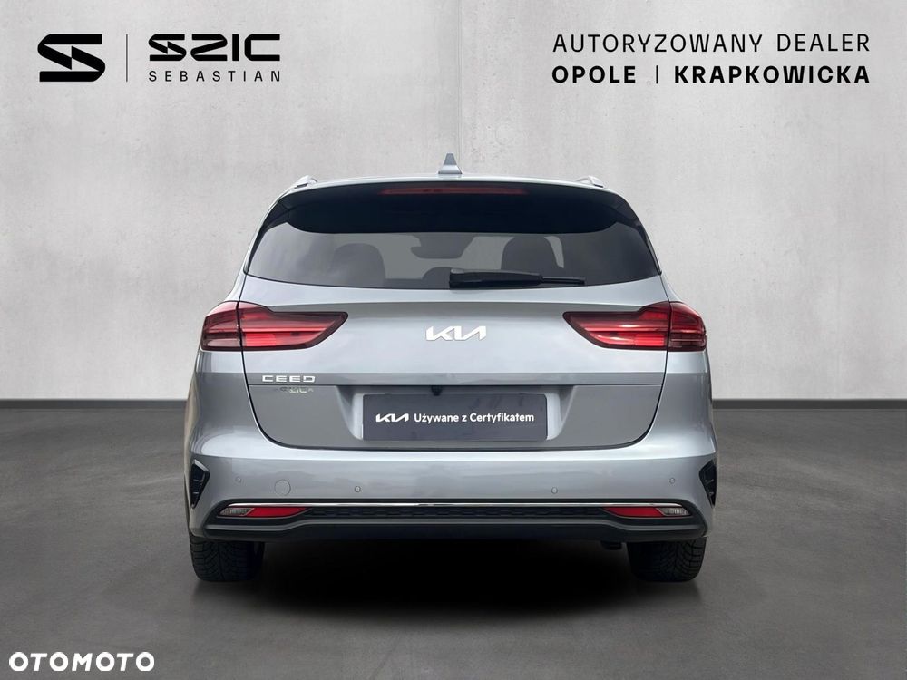 Kia Ceed - 5