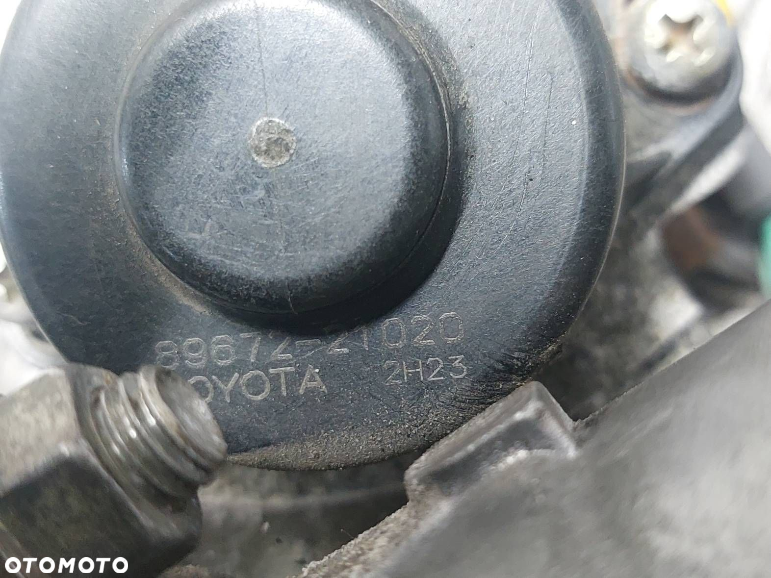 PRZEPUSTNICA TOYOTA COROLLA E12 2.0 D4D 89672-21020 - 4
