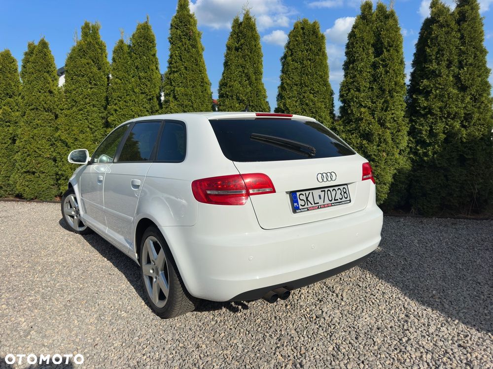 Audi A3 Sportback 1.8 TFSI S tronic S line Sportpaket - 3