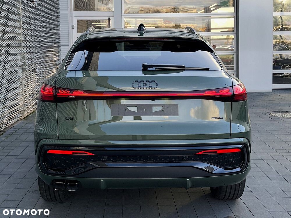 Audi Q5 Sportback - 14