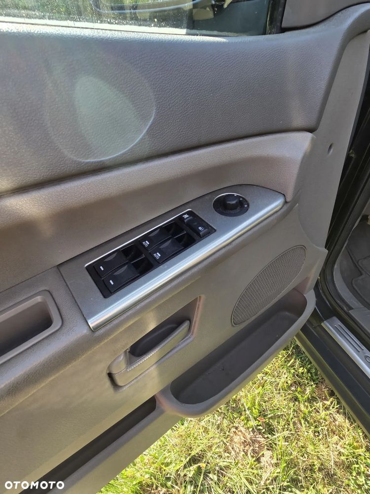 Jeep Grand Cherokee 3.0 CRD Laredo - 16