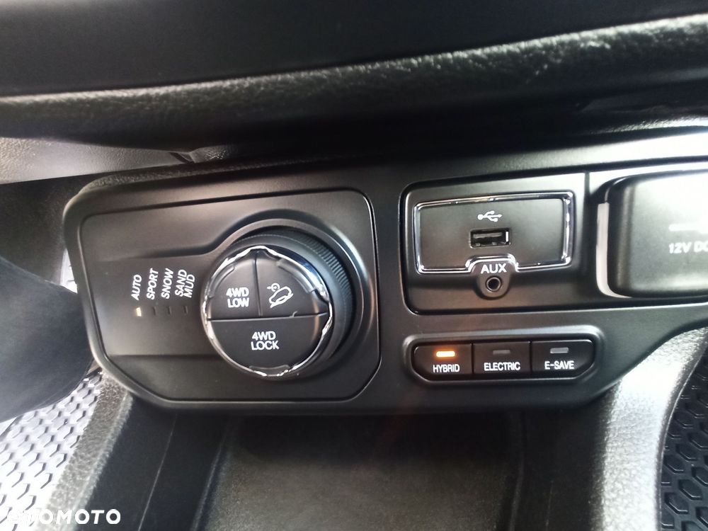 Jeep Renegade - 18