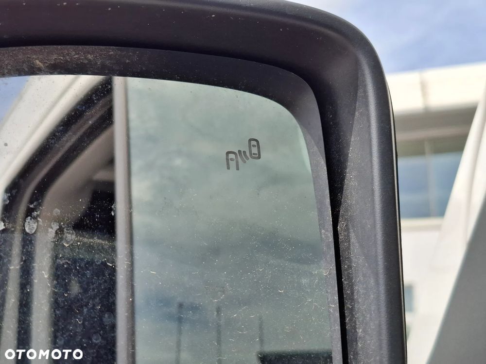 Volkswagen Crafter - 23