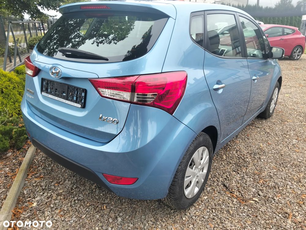 Hyundai ix20 1.4 Comfort - 11