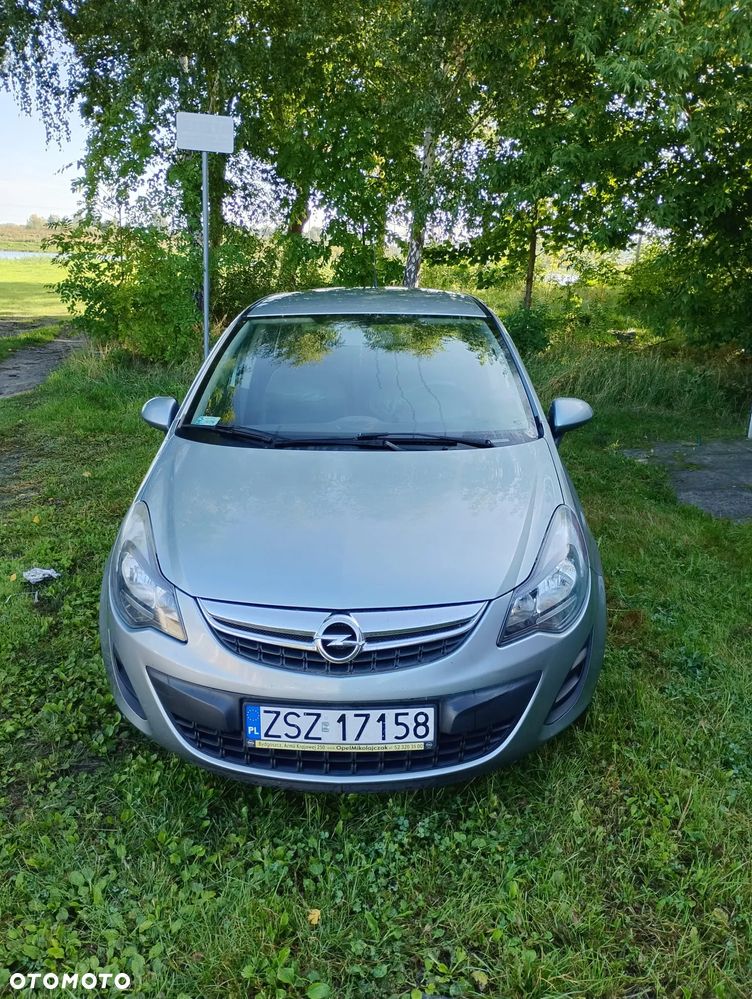 Opel Corsa 1.2 16V Cosmo - 1