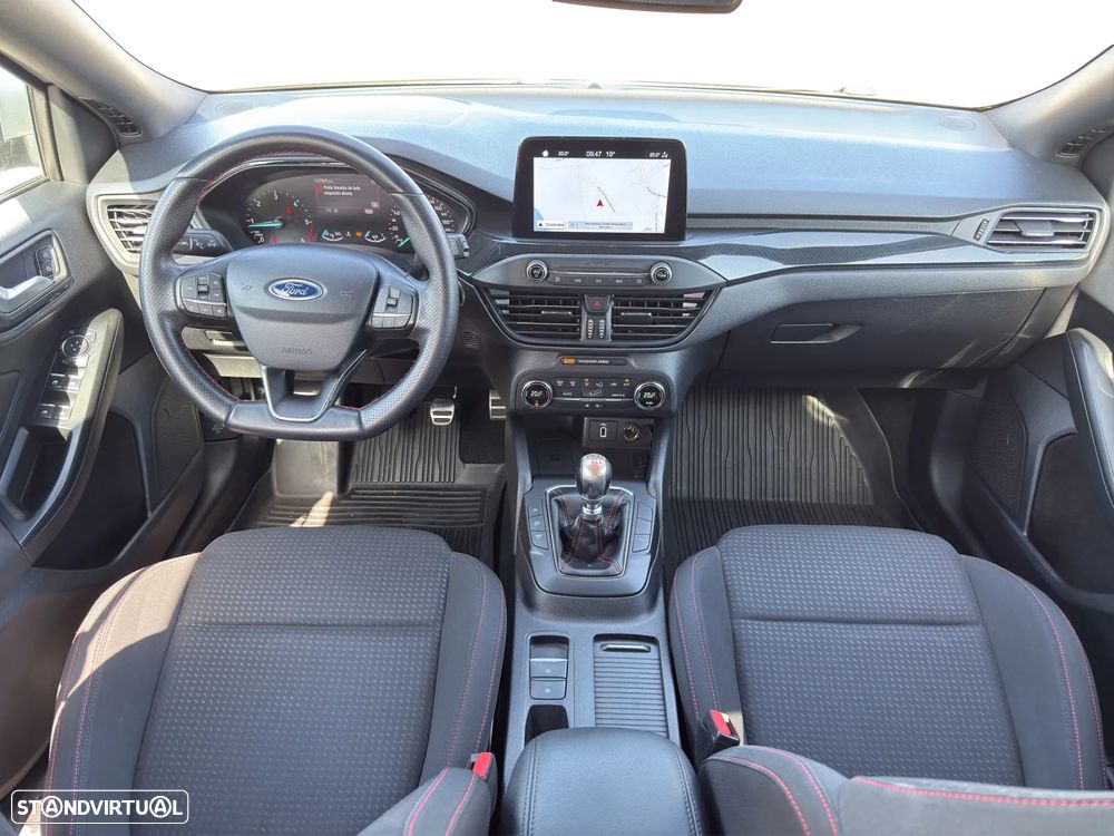 Ford Focus SW 1.5 TDCi ST-Line - 9