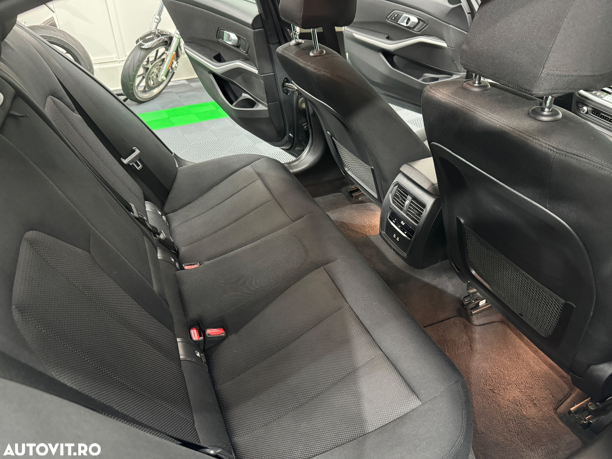 BMW Seria 3 320d xDrive AT Advantage - 15