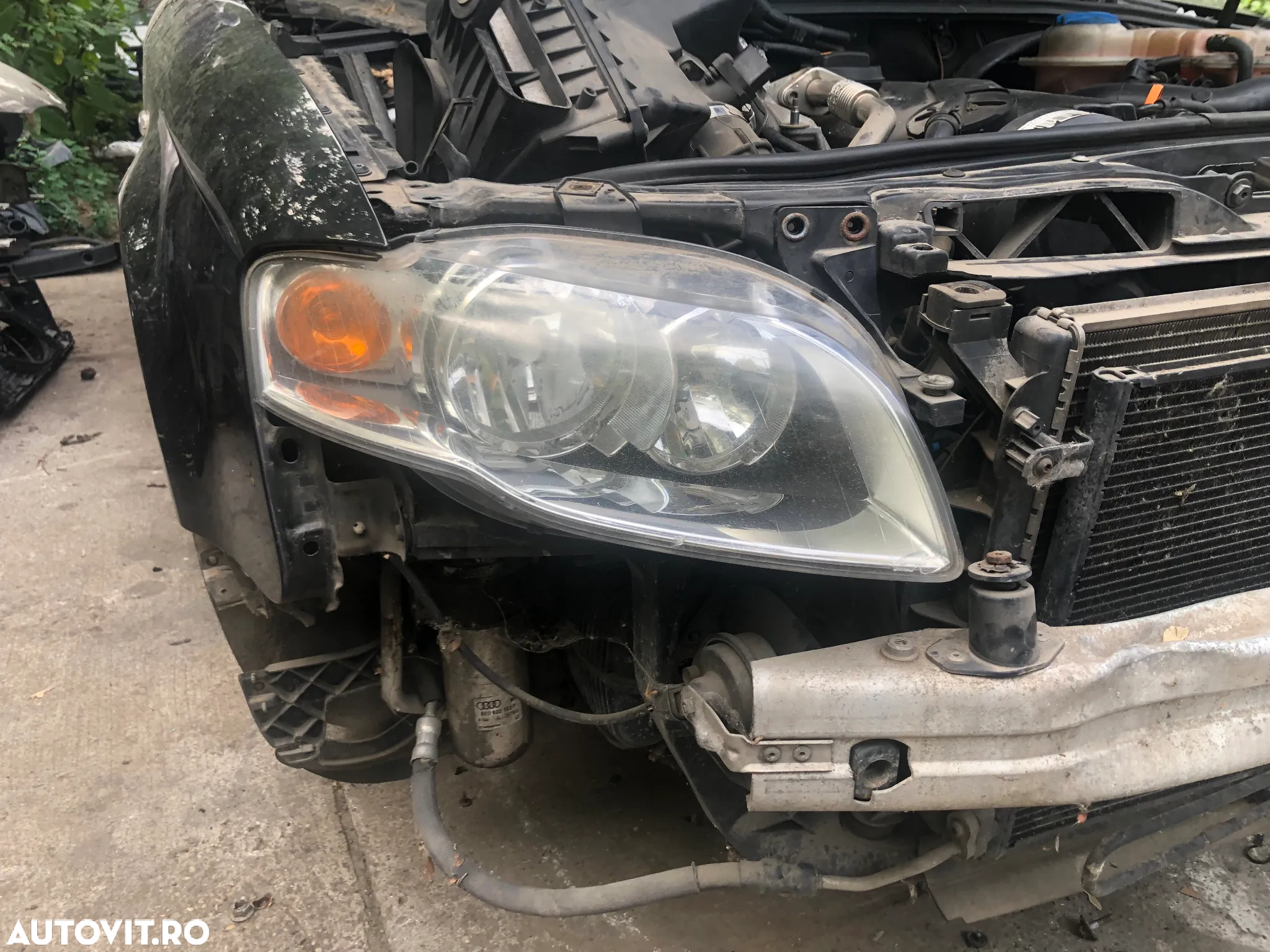 Far stanga/Far dreapta faruri Audi A4 B7 halogen Europa - 4