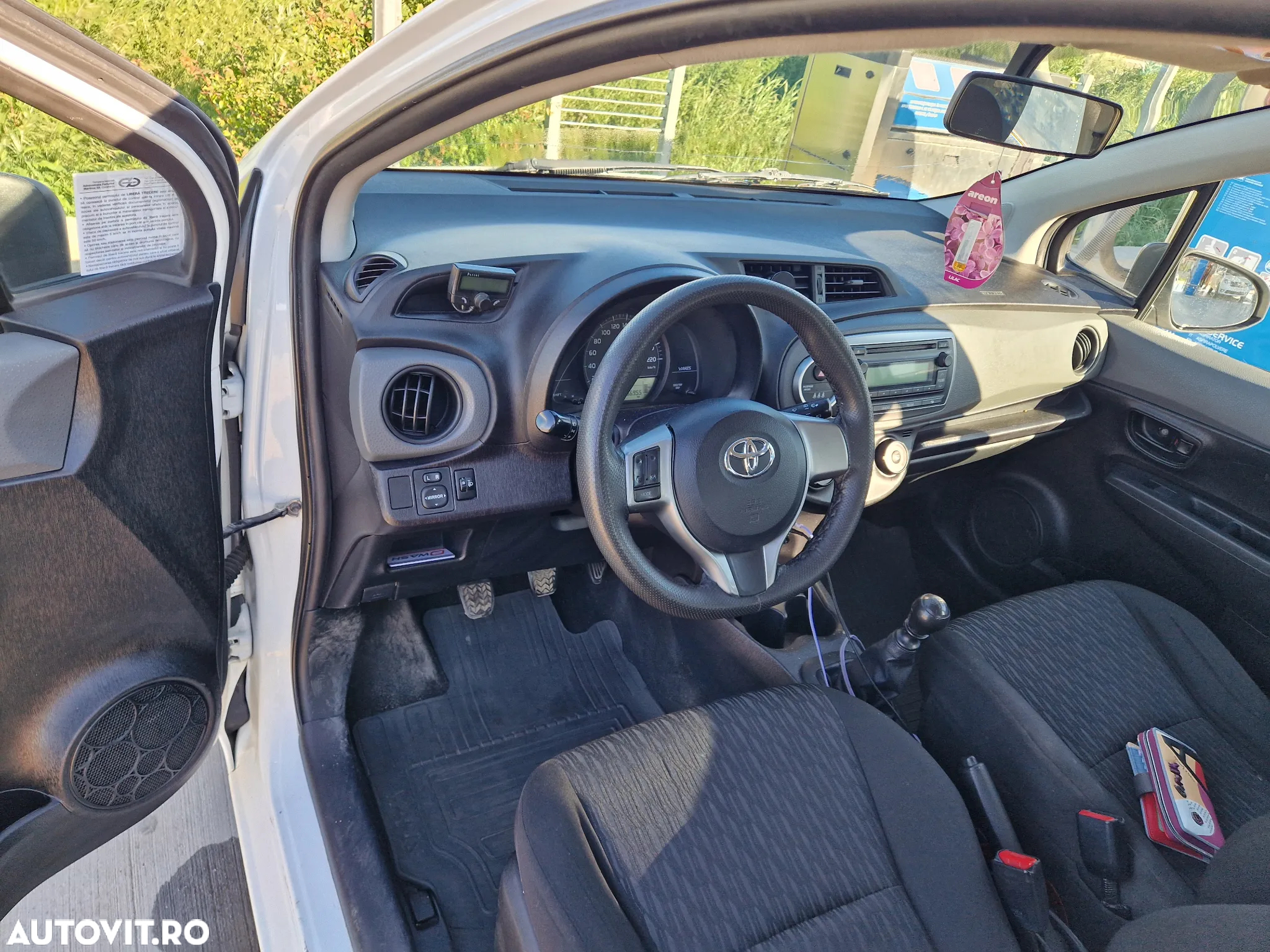 Toyota Yaris 1.4 D-4D Luna - 8