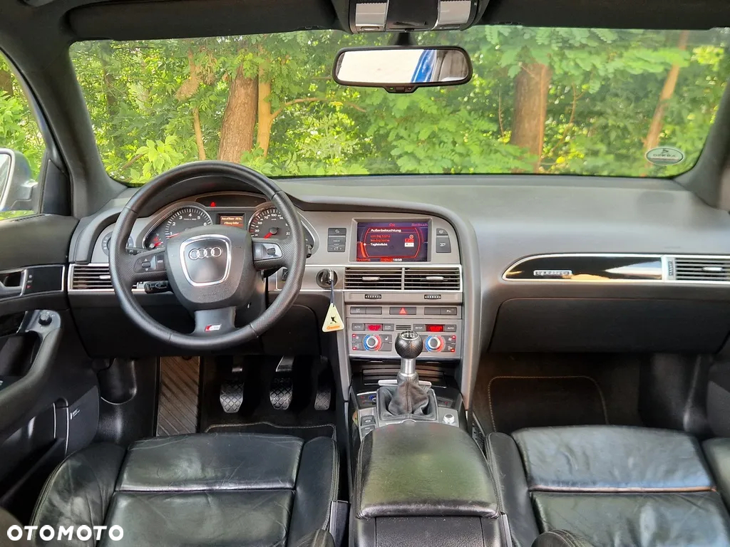 Audi A6 Avant 2.4 quattro - 6
