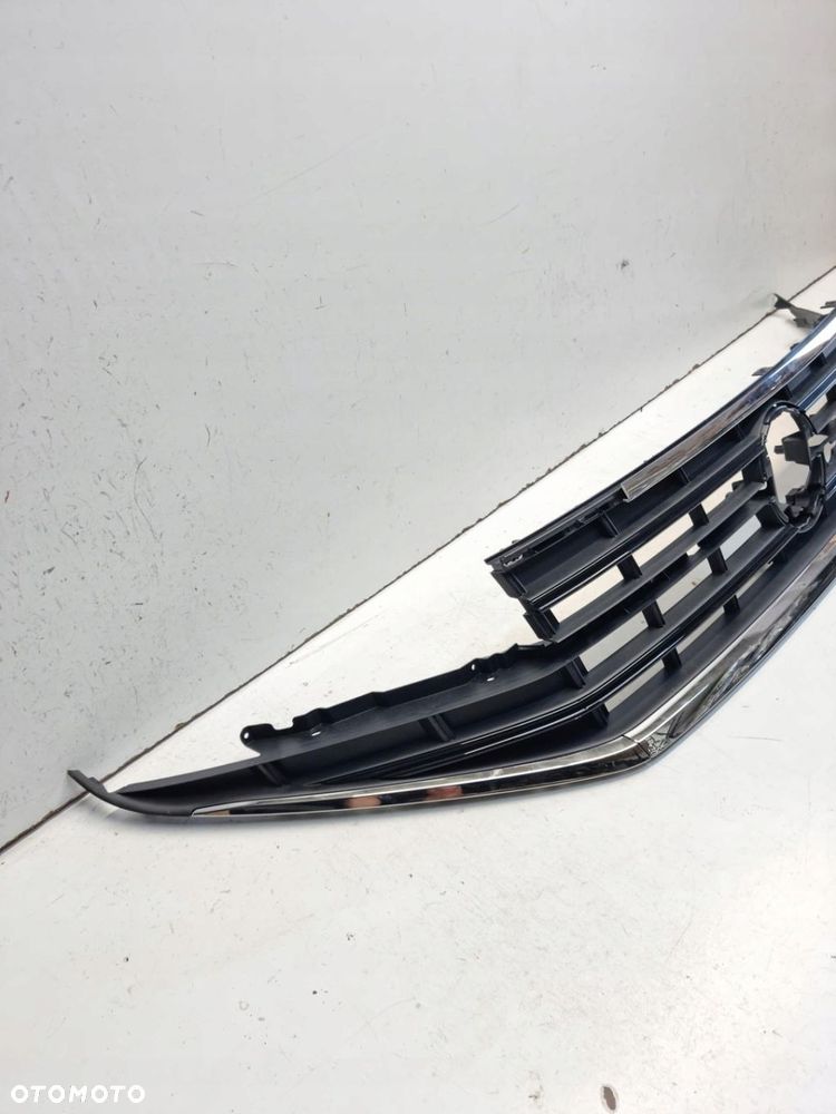 VW Touareg III 3 760 LIFT 23- GRILL ATRAPA ZDERZAKA PRZÓD - 2