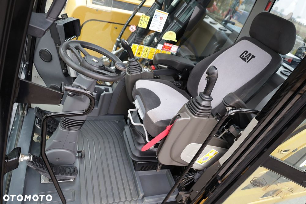 Caterpillar M318F - 25