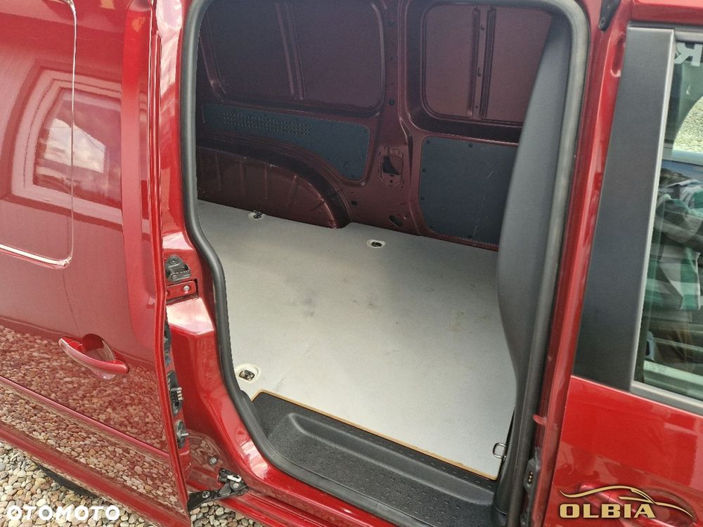 Volkswagen Caddy - 36