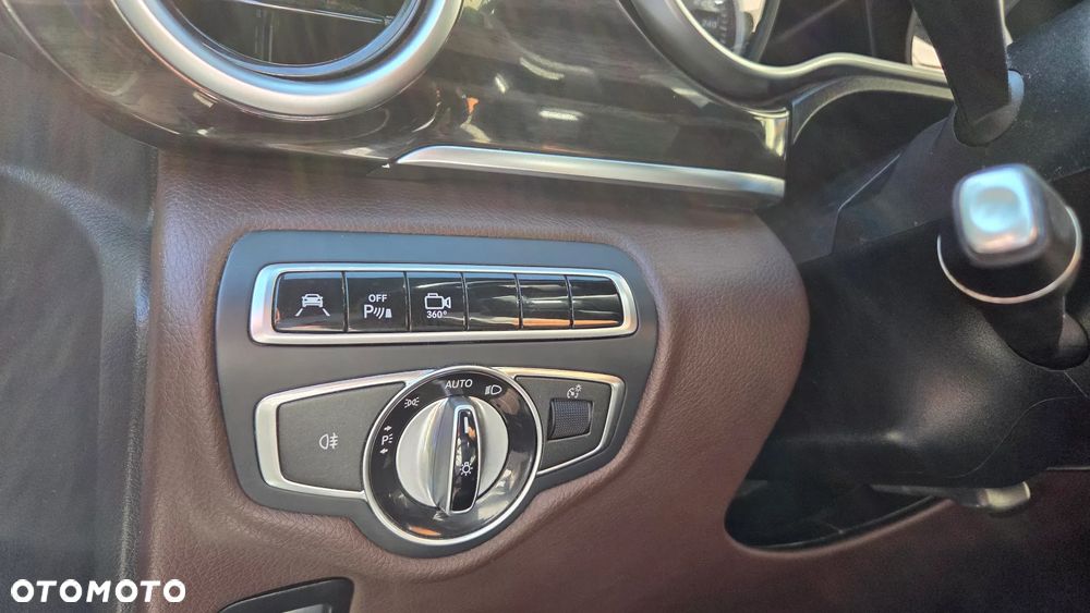 Mercedes-Benz Klasa V 250 BlueTEC lang 7G-TRONIC Edition 1 - 9